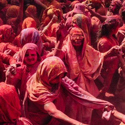 p.14-15 Trip Planner - Bucket List Trips - India Holi