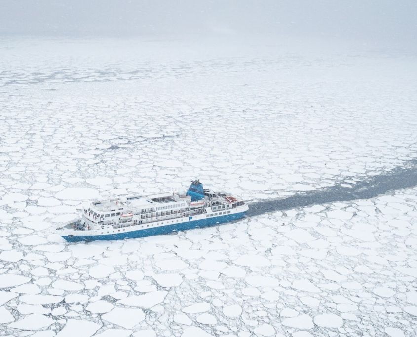 Polar - Latitudes Seaventure