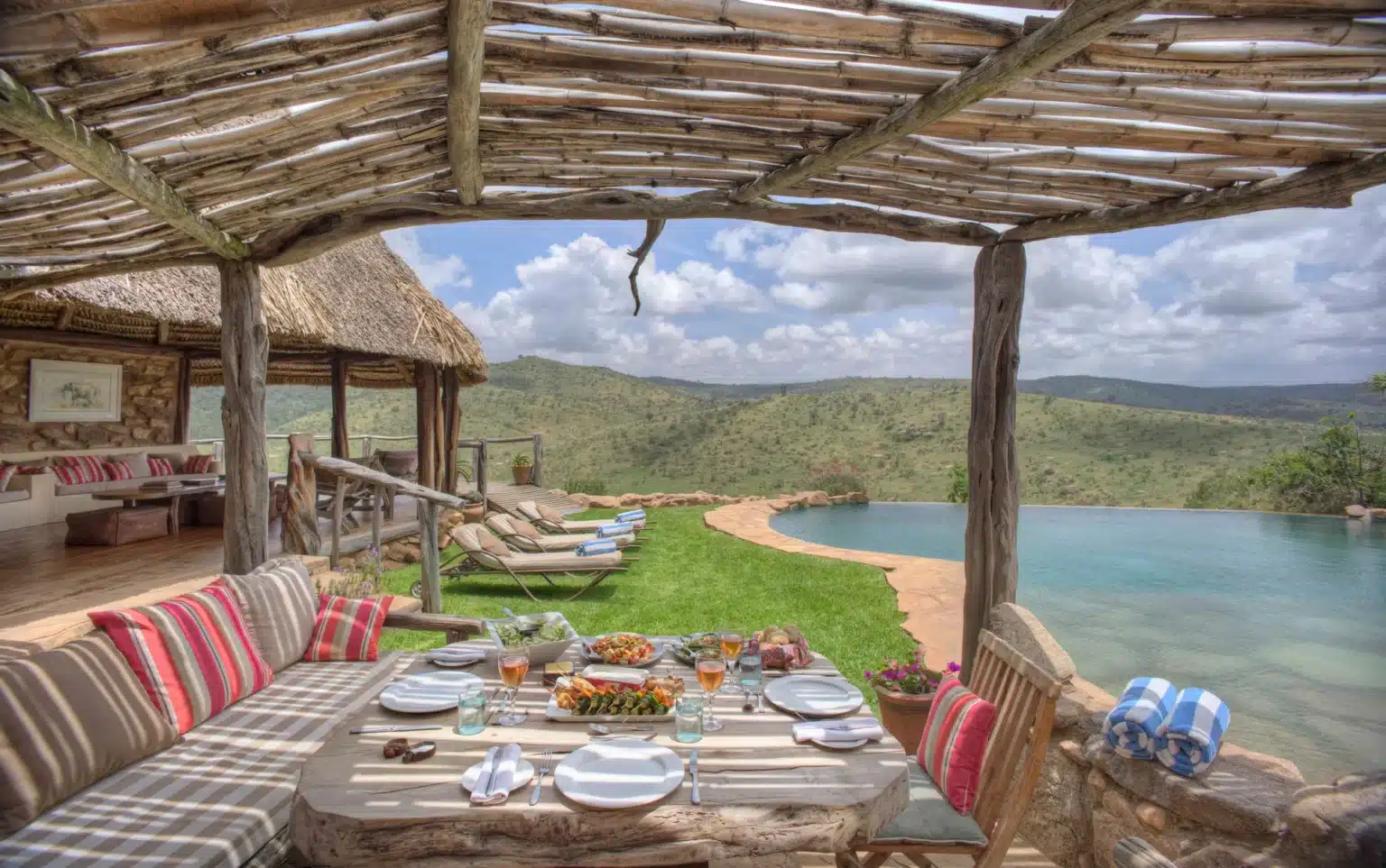 Borana Lodge - Kenya - Dining and Pool