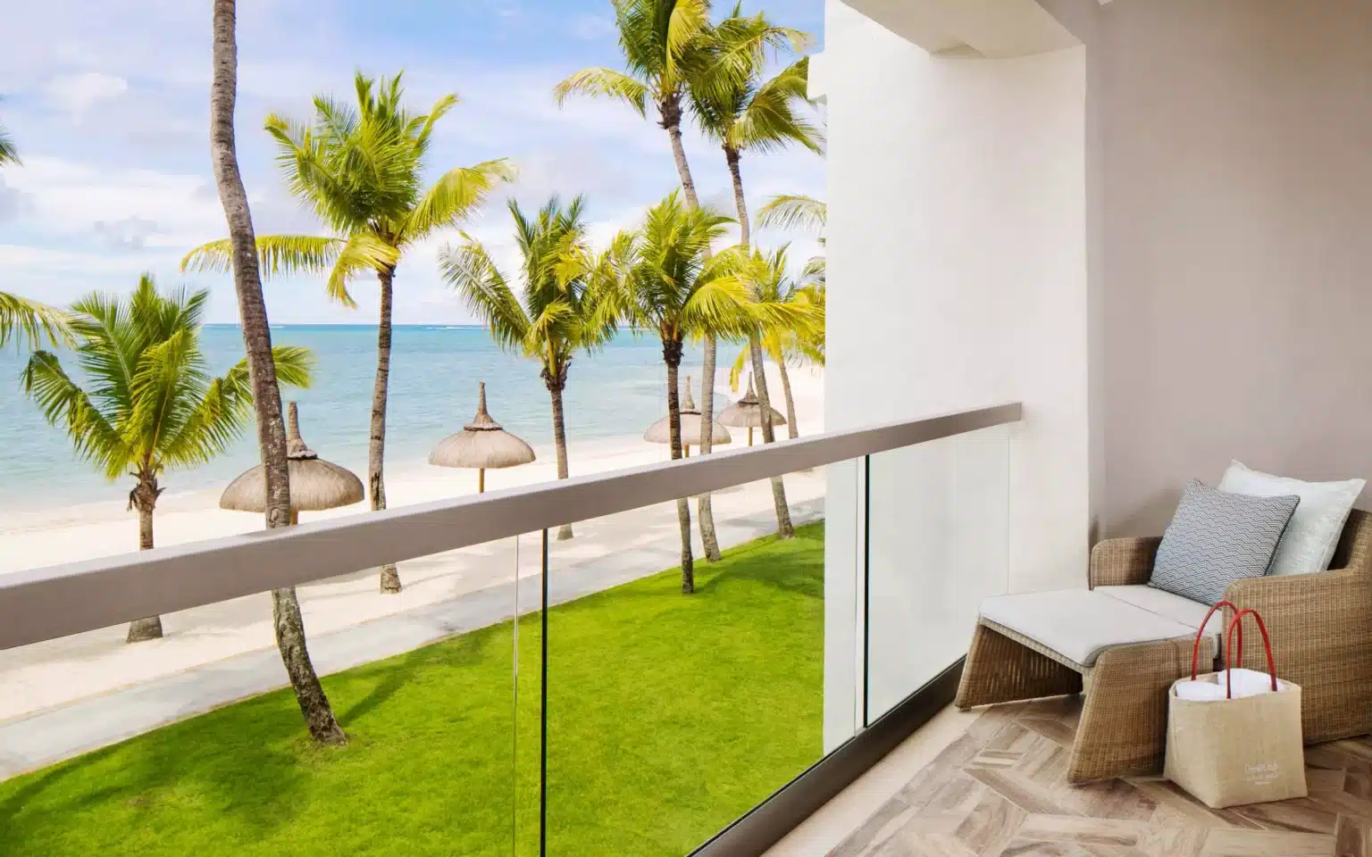 Mauritius - One&Only Saint Geran - Balcony