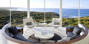AU_Australia_Southern Ocean Loge-Pavilion Lounge