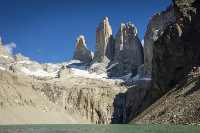 Mirador Base Las Torres - Patagonia