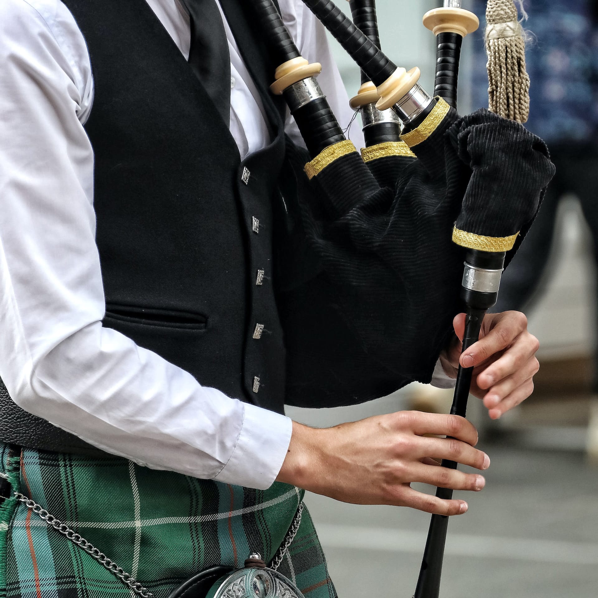 Bagpipe Lesson Scotland Experiences True Travel