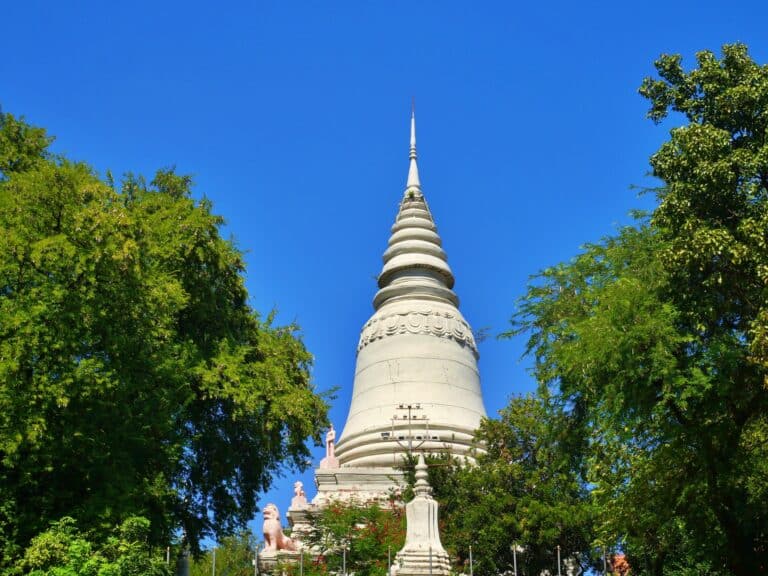 Wat Phnom - Cambodia