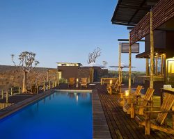 AF_Namibia_Fish River Canyon_Fish River Lodge-pool and deck area