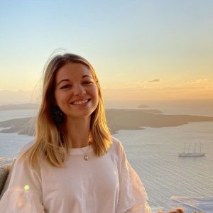 Liv-e1679579299973 Liv-e1679579299973